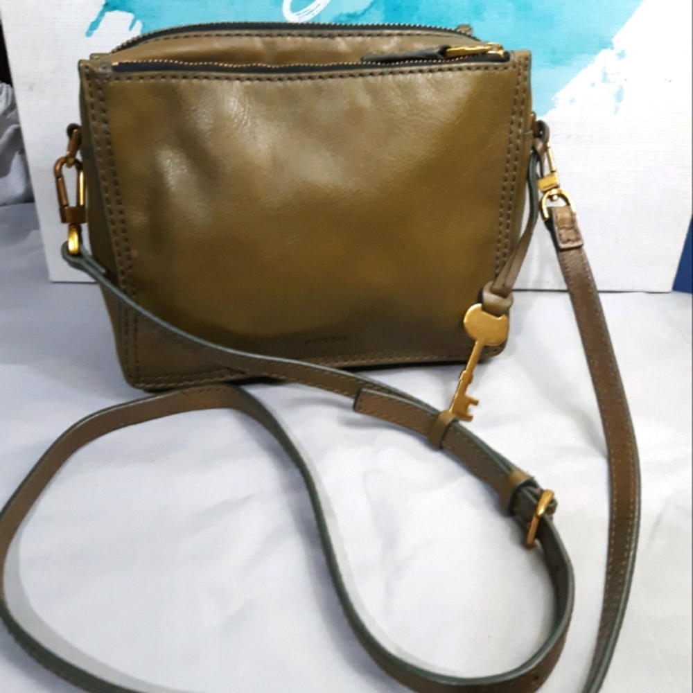 COPY - Fossil leather crossbody - Picture 1 of 16